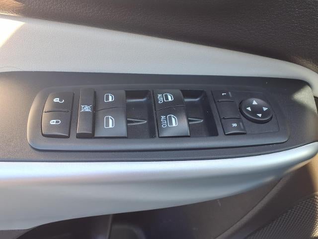 2017 Jeep Cherokee Overland