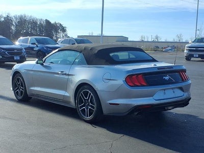 2022 Ford Mustang EcoBoost