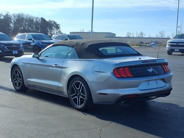 2022 Ford Mustang EcoBoost