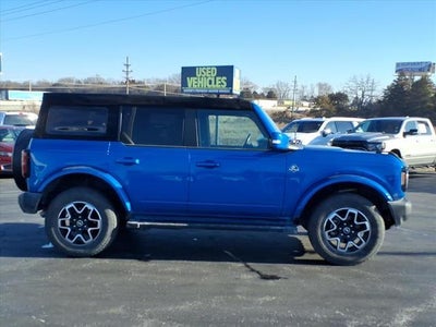 2022 Ford Bronco Base
