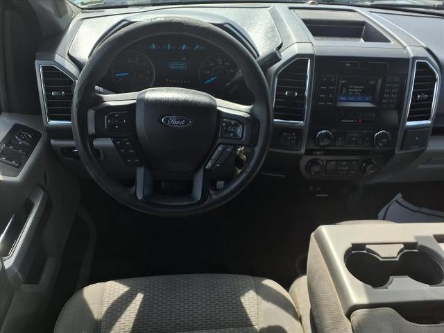 2015 Ford F-150 Base