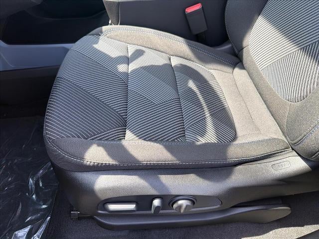 2027 Chevrolet Bolt FWD 4dr LT