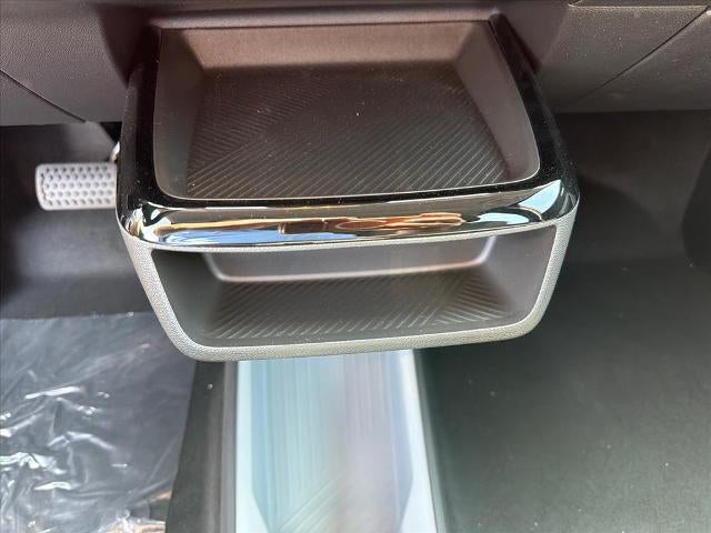 2027 Chevrolet Bolt FWD 4dr LT