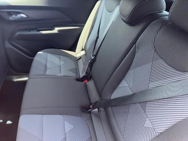 2027 Chevrolet Bolt FWD 4dr LT