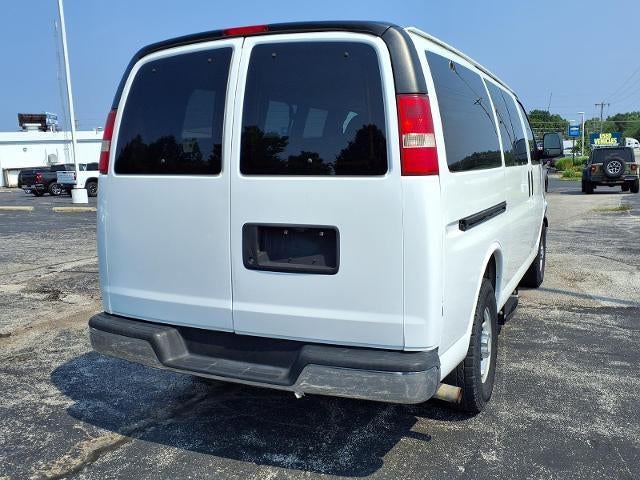 2012 Chevrolet Express Passenger 3500 1LT