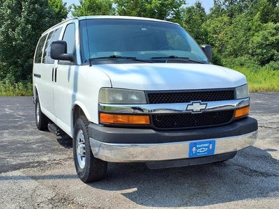 2012 Chevrolet Express Passenger 3500 1LT