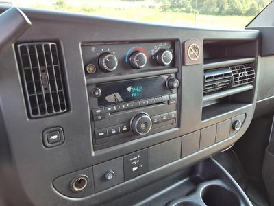 2012 Chevrolet Express Passenger 3500 1LT