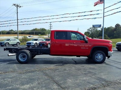 2026 Chevrolet Silverado 3500 HD Chassis Cab 4WD Crew Cab 177" WB, 60" CA LT