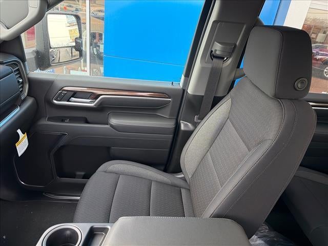 2026 Chevrolet Silverado 2500 HD Crew Cab Standard Box 4-Wheel Drive LT