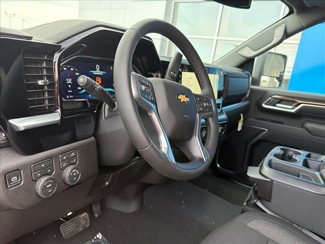 2026 Chevrolet Silverado 2500 HD Crew Cab Standard Box 4-Wheel Drive LT