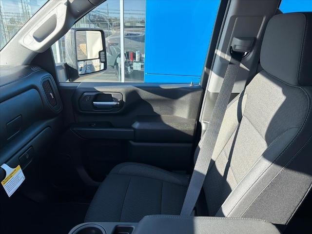 2026 Chevrolet Silverado 2500 HD Crew Cab Standard Box 4-Wheel Drive Custom