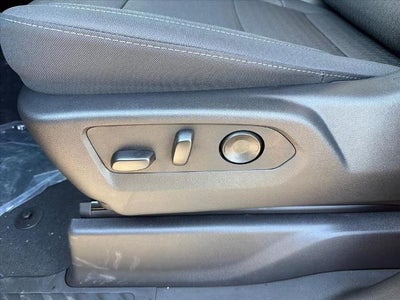 2026 Chevrolet Silverado 2500 HD Crew Cab Standard Box 4-Wheel Drive Custom