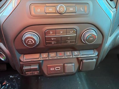 2026 Chevrolet Silverado 2500 HD Crew Cab Standard Box 4-Wheel Drive Custom