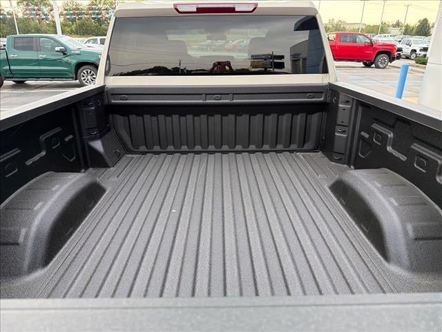 2026 Chevrolet Silverado 2500 HD Crew Cab Standard Box 4-Wheel Drive Custom