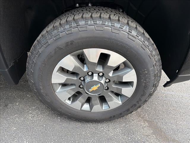 2026 Chevrolet Silverado 2500 HD Crew Cab Standard Box 4-Wheel Drive Custom