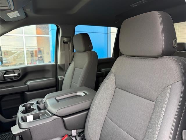 2026 Chevrolet Silverado 2500 HD Crew Cab Standard Box 4-Wheel Drive Custom