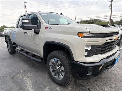 2026 Chevrolet Silverado 2500 HD Crew Cab Standard Box 4-Wheel Drive Custom