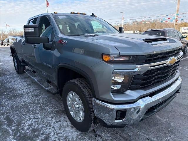2026 Chevrolet Silverado 2500 HD Crew Cab Long Box 4-Wheel Drive LT