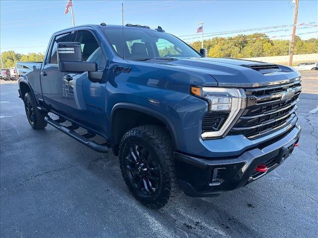 2026 Chevrolet Silverado 2500 HD Crew Cab Standard Box 4-Wheel Drive LTZ