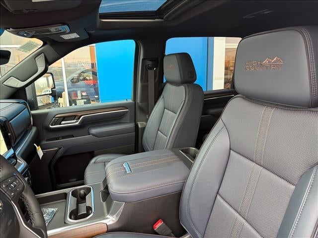 2026 Chevrolet Silverado 2500 HD Crew Cab Standard Box 4-Wheel Drive High Country