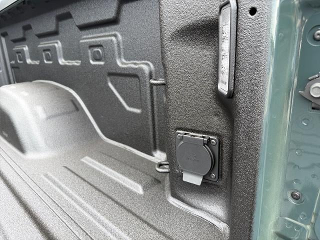 2026 Chevrolet Silverado 3500 HD Crew Cab Standard Box 4-Wheel Drive LT