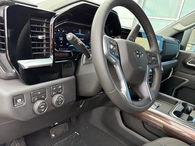 2026 Chevrolet Silverado 3500 HD Crew Cab Standard Box 4-Wheel Drive LT