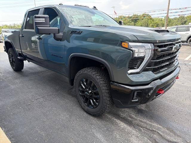 2026 Chevrolet Silverado 3500 HD Crew Cab Standard Box 4-Wheel Drive LT