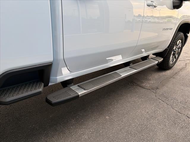 2026 Chevrolet Silverado 3500 HD Crew Cab Standard Box 4-Wheel Drive LT