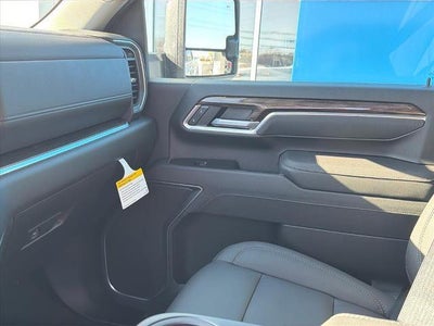 2026 Chevrolet Silverado 3500 HD Crew Cab Long Box 4-Wheel Drive LT