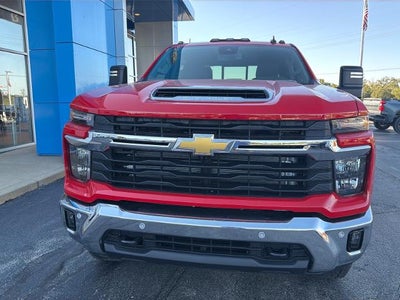 2026 Chevrolet Silverado 3500 HD Crew Cab Standard Box 4-Wheel Drive LT