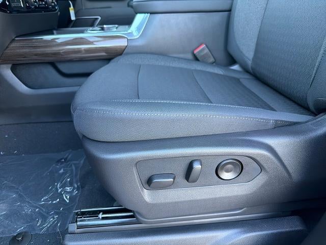 2026 Chevrolet Silverado 3500 HD Crew Cab Standard Box 4-Wheel Drive LT