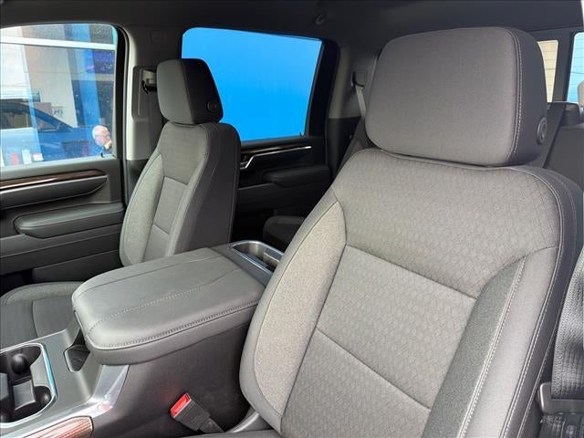 2026 Chevrolet Silverado 3500 HD Crew Cab Long Box 4-Wheel Drive LT