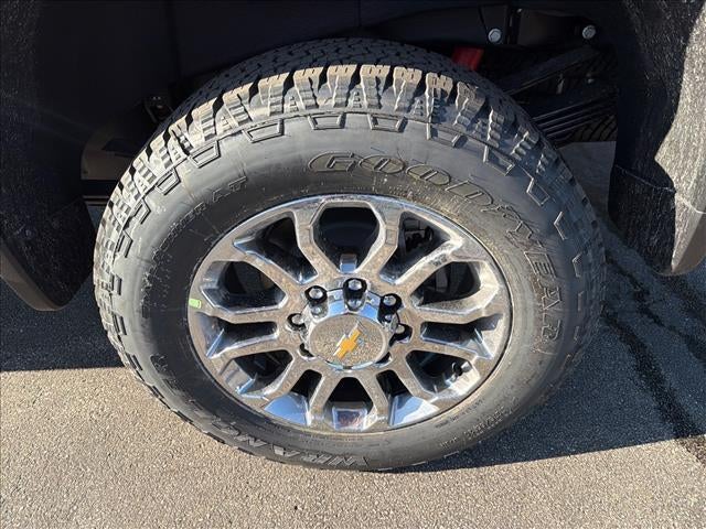 2026 Chevrolet Silverado 3500 HD Crew Cab Standard Box 4-Wheel Drive LTZ