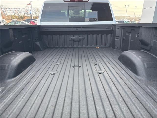 2026 Chevrolet Silverado 3500 HD Double Cab Long Box 4-Wheel Drive LT