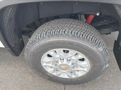 2026 Chevrolet Silverado 3500 HD Double Cab Long Box 4-Wheel Drive LT