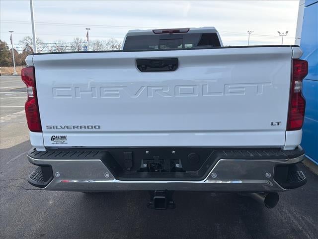 2026 Chevrolet Silverado 3500 HD Double Cab Long Box 4-Wheel Drive LT