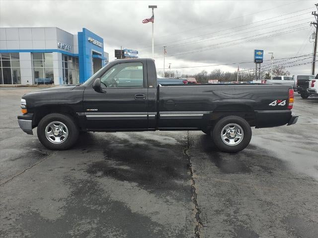 2000 Chevrolet Silverado 1500 Base