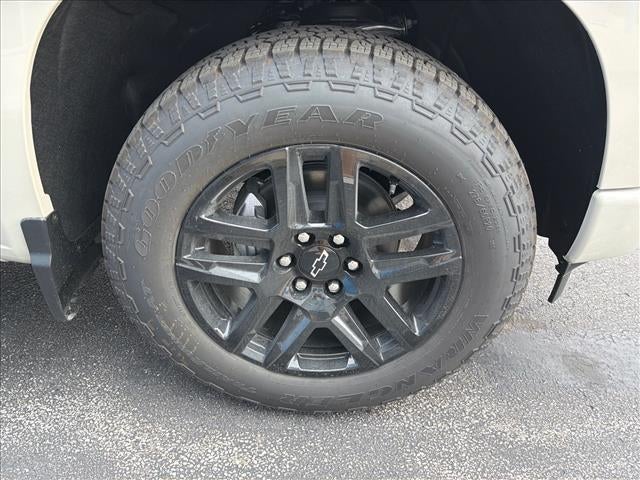 2026 Chevrolet Silverado 1500 Crew Cab Short Box 4-Wheel Drive Custom
