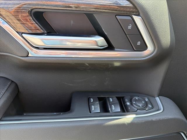 2026 Chevrolet Silverado 1500 Crew Cab Short Box 4-Wheel Drive LT 2FL