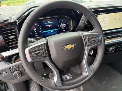 2026 Chevrolet Silverado 1500 Crew Cab Short Box 4-Wheel Drive LT 2FL
