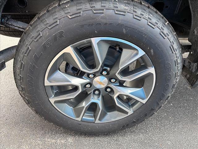 2026 Chevrolet Silverado 1500 Crew Cab Short Box 4-Wheel Drive LT 2FL