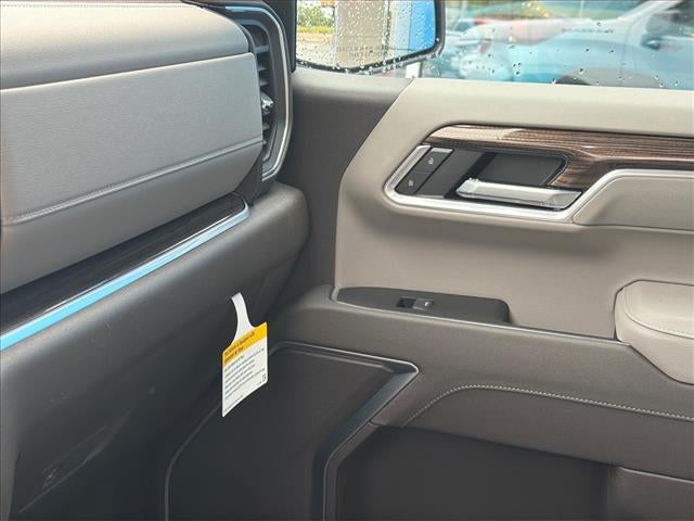 2026 Chevrolet Silverado 1500 Crew Cab Standard Box 4-Wheel Drive RST