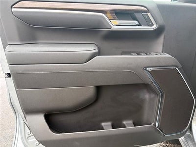 2026 Chevrolet Silverado 1500 Crew Cab Short Box 4-Wheel Drive RST