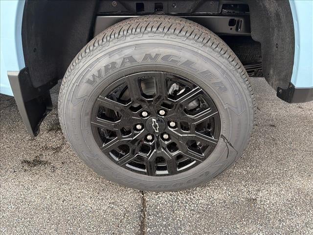 2026 Chevrolet Colorado Crew Cab Short Box 4-Wheel Drive Work Truck