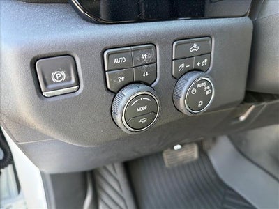2026 Chevrolet Silverado 1500 Crew Cab Short Box 4-Wheel Drive LT 1LT