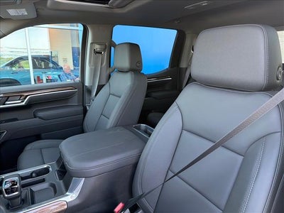 2026 Chevrolet Silverado 1500 Crew Cab Short Box 4-Wheel Drive RST