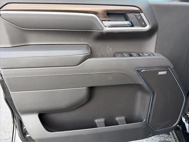 2026 Chevrolet Silverado 1500 Crew Cab Short Box 4-Wheel Drive RST
