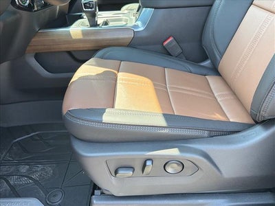 2026 Chevrolet Silverado 1500 Crew Cab Short Box 4-Wheel Drive High Country