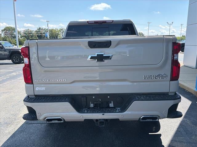 2026 Chevrolet Silverado 1500 Crew Cab Short Box 4-Wheel Drive High Country