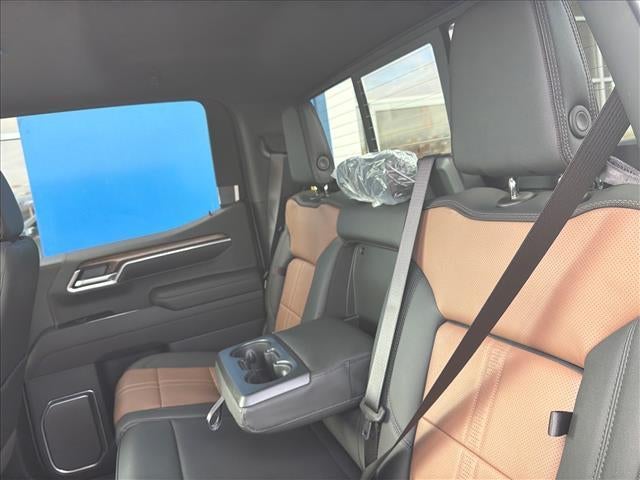 2026 Chevrolet Silverado 1500 Crew Cab Short Box 4-Wheel Drive High Country